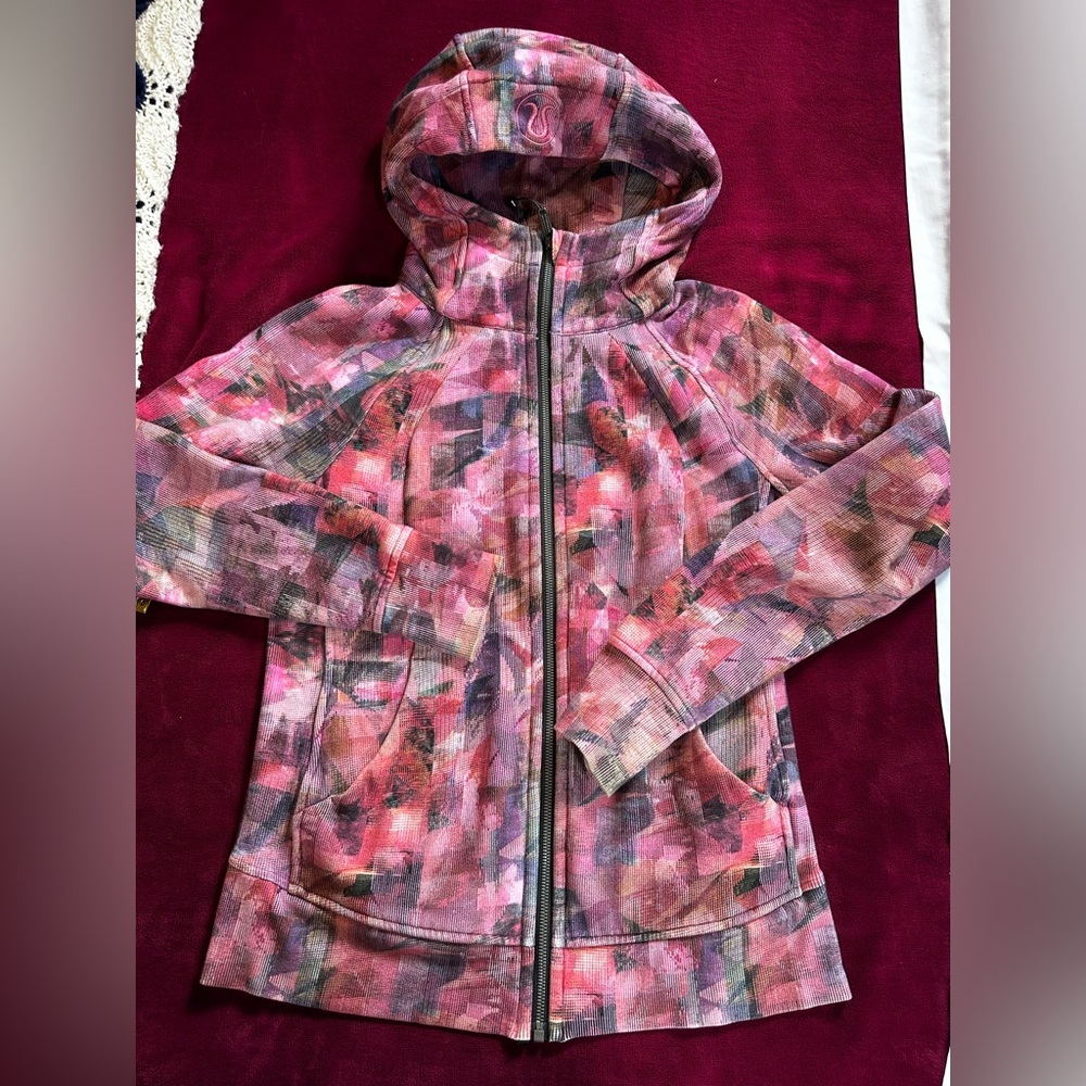 Lululemon Scuba Hoodie 8